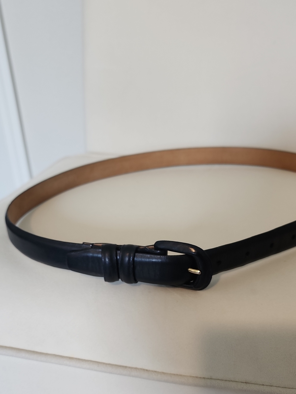 Nordstrom Black Leather Women's Belt with Gold-Tone Buckle